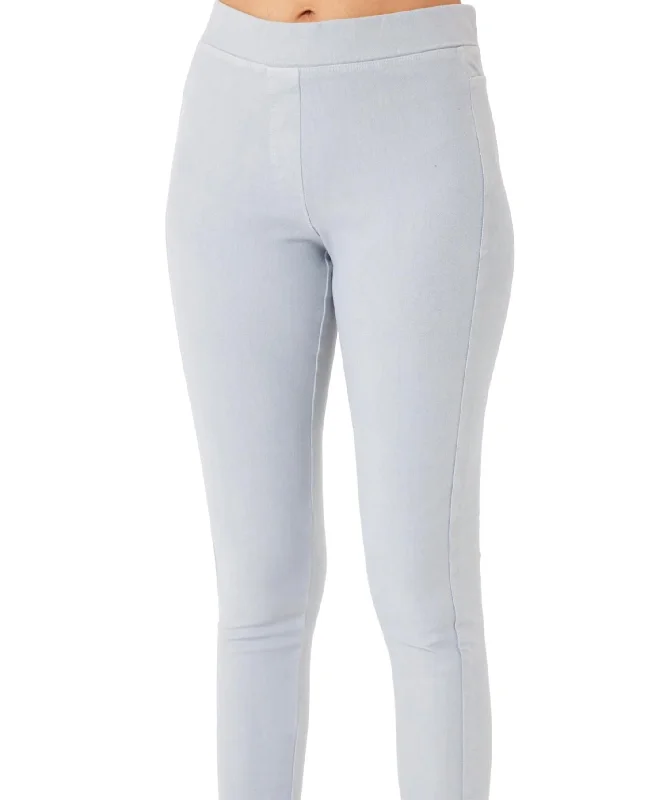 High Rise Jegging In Light Gray